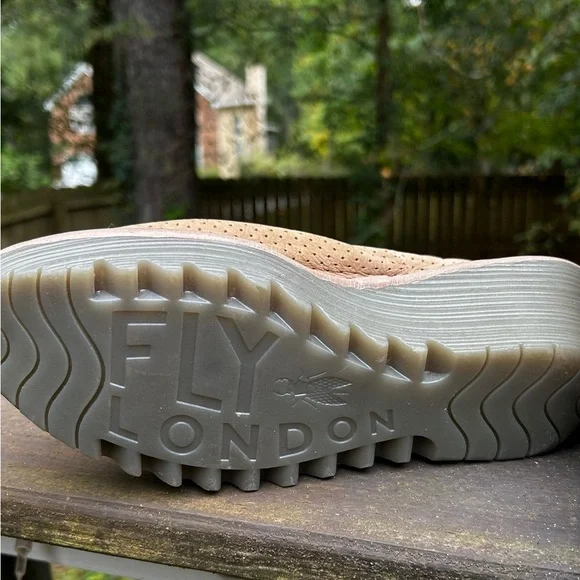 Fly London-size 40 (9-9.5) - Picture 9 of 11